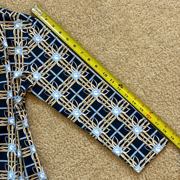 J. McLaughlin Top Women's S Navy Spring Picnic Catalina Cloth Nautical Floral - Picture 9 of 10